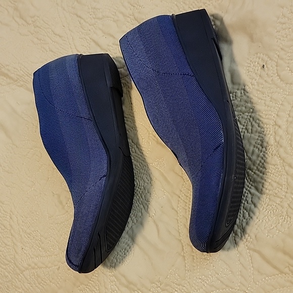 Womens shoes - Picture 4 of 7